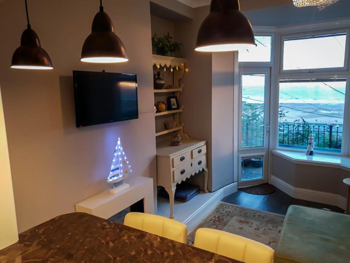 Seaview Paradise 1-Bed Apartment バーマス エクステリア 写真